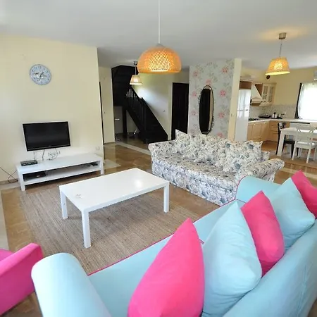 Kleopatra 3 Villa Camlıkoy